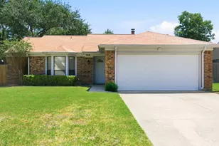 516 Winterwood Dr, Grapevine, TX 76051 - Photo 2
