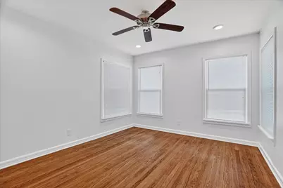 4309 Curzon Avenue, Fort Worth, TX 76107 - Photo 12