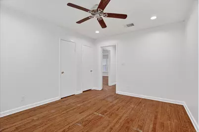 4309 Curzon Avenue, Fort Worth, TX 76107 - Photo 14