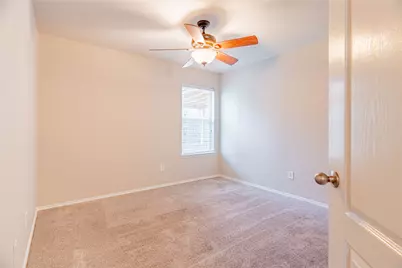 801 Deedee Creek Drive, Euless, TX 76040 - Photo 18