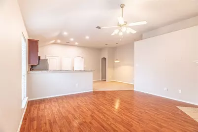 801 Deedee Creek Drive, Euless, TX 76040 - Photo 24