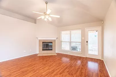 801 Deedee Creek Drive, Euless, TX 76040 - Photo 28