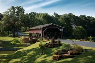 154 Hilton Head Island Dr, Mabank, TX 75156 - Photo 4