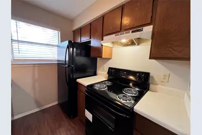 2526 W Prairie Street #108, Denton, TX 76201 - Photo 2