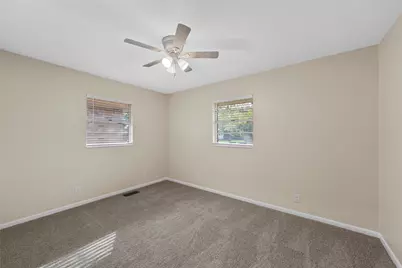 1400 W 6th Street, McGregor, TX 76657 - Photo 14