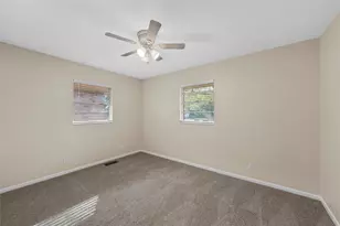 1400 W 6th St, McGregor, TX 76657 - Photo 14