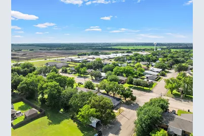 1400 W 6th Street, McGregor, TX 76657 - Photo 34