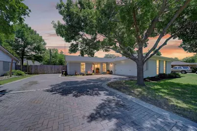 127 Lemley Drive, Heath, TX 75032 - Photo 2