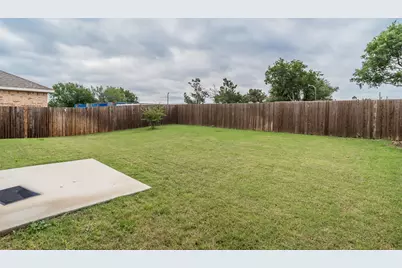 1637 Shadow Hawk Drive, Fort Worth, TX 76052 - Photo 20