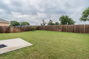 1637 Shadow Hawk Dr, Fort Worth, TX 76052 - Photo 20