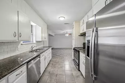 744 Willow Street, Hurst, TX 76053 - Photo 14