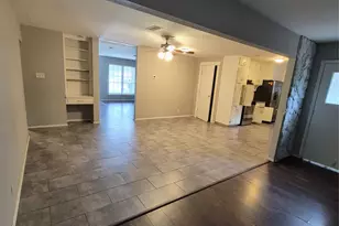 744 Willow St, Hurst, TX 76053 - Photo 14