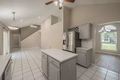 829 Brentwood Drive, Grand Prairie, TX 75052 - Photo 40