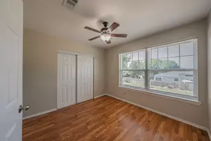 829 Brentwood Dr, Grand Prairie, TX 75052 - Photo 34