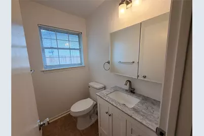 1409 Rosewood Lane, Arlington, TX 76010 - Photo 14