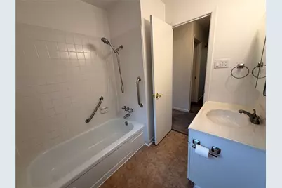 1409 Rosewood Lane, Arlington, TX 76010 - Photo 6
