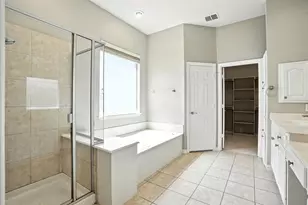8220 Holliday Rd, Lantana, TX 76226 - Photo 22