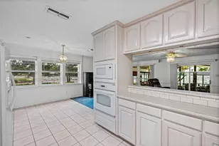 4208 Indian Creek Ct, Granbury, TX 76049 - Photo 16