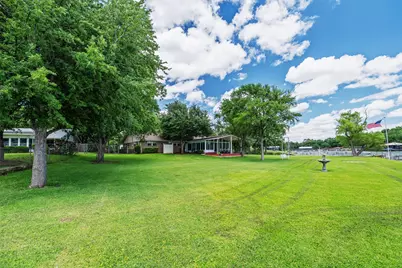 4208 Indian Creek Court, Granbury, TX 76049 - Photo 32