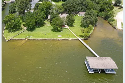 4208 Indian Creek Court, Granbury, TX 76049 - Photo 4