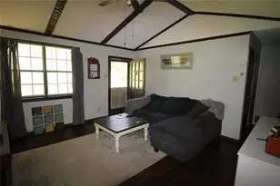 417 Myrtle Dr, Jacksonville, TX 75766 - Photo 2