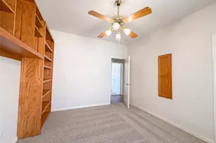 2817 Ingram Dr, Grand Prairie, TX 75052 - Photo 16