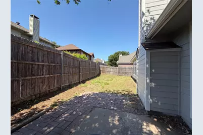 2817 Ingram Drive, Grand Prairie, TX 75052 - Photo 18