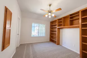 2817 Ingram Dr, Grand Prairie, TX 75052 - Photo 10
