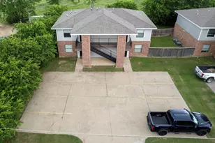 852 W Vanderbilt, Stephenville, TX 76401 - Photo 1