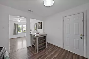 331 W Vinyard Rd, Duncanville, TX 75137 - Photo 10