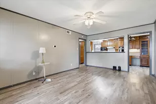 13649 Birchlawn Dr, Farmers Branch, TX 75234 - Photo 6