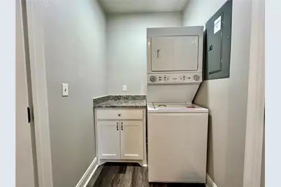 311 S Locust Street #205, Denton, TX 76201 - Photo 10
