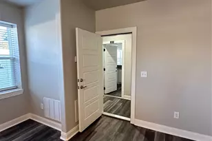 311 S Locust St, Denton, TX 76201 - Photo 16