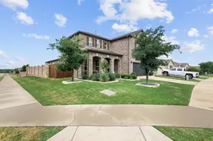 2601 Wesley Ave, Aubrey, TX 76227 - Photo 4
