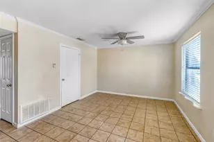 892 W Vanderbilt, Stephenville, TX 76401 - Photo 20