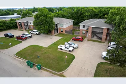 892 W Vanderbilt, Stephenville, TX 76401 - Photo 1