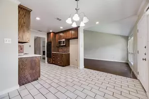 908 Prestwick Ln, Richardson, TX 75080 - Photo 10