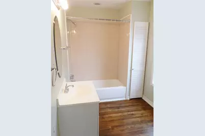 8823 San Benito Way, Dallas, TX 75218 - Photo 14