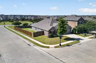 2051 Avondown Rd, Forney, TX 75126 - Photo 24