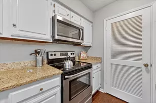 1200 Harwell Dr, Arlington, TX 76011 - Photo 6