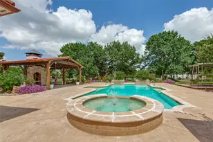 3504 Flintstone Dr, Plano, TX 75074 - Photo 4