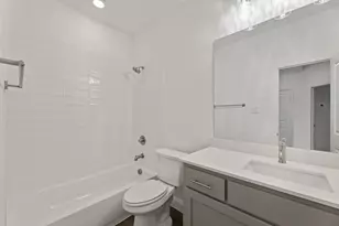 111 Kensington Dr, Lewisville, TX 75067 - Photo 8
