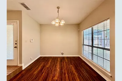404 Benjamin Street, Denton, TX 76207 - Photo 4