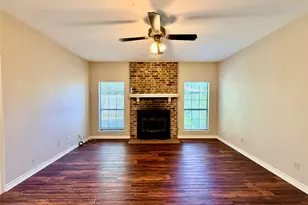 404 Benjamin St, Denton, TX 76207 - Photo 8
