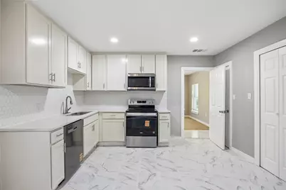 1408 S Fitzhugh Avenue, Dallas, TX 75223 - Photo 12