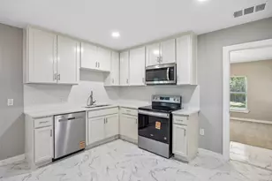 1408 S Fitzhugh Ave, Dallas, TX 75223 - Photo 10