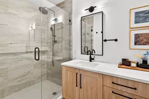 419 W 9th St, Dallas, TX 75208 - Photo 14
