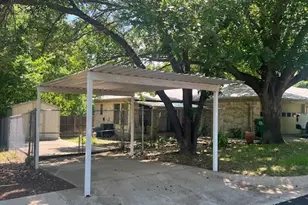 1832 Broadway St, Denton, TX 76201 - Photo 2