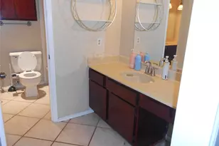 1920 Crooked Ln, Fort Worth, TX 76112 - Photo 8