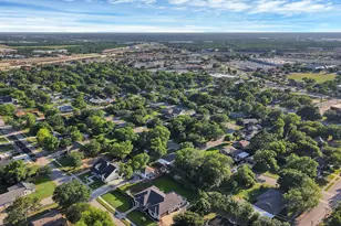 1103 Bellaire Dr, Grapevine, TX 76051 - Photo 12